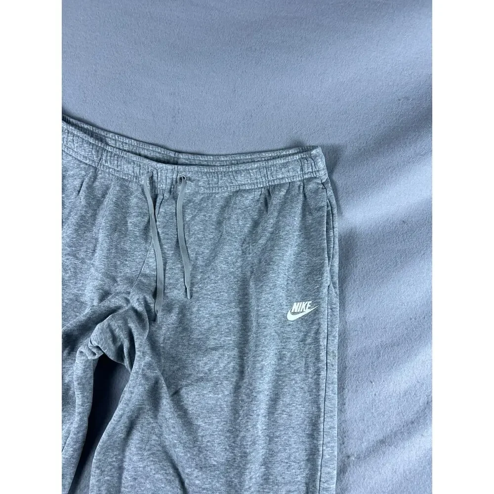Nike size 2xl